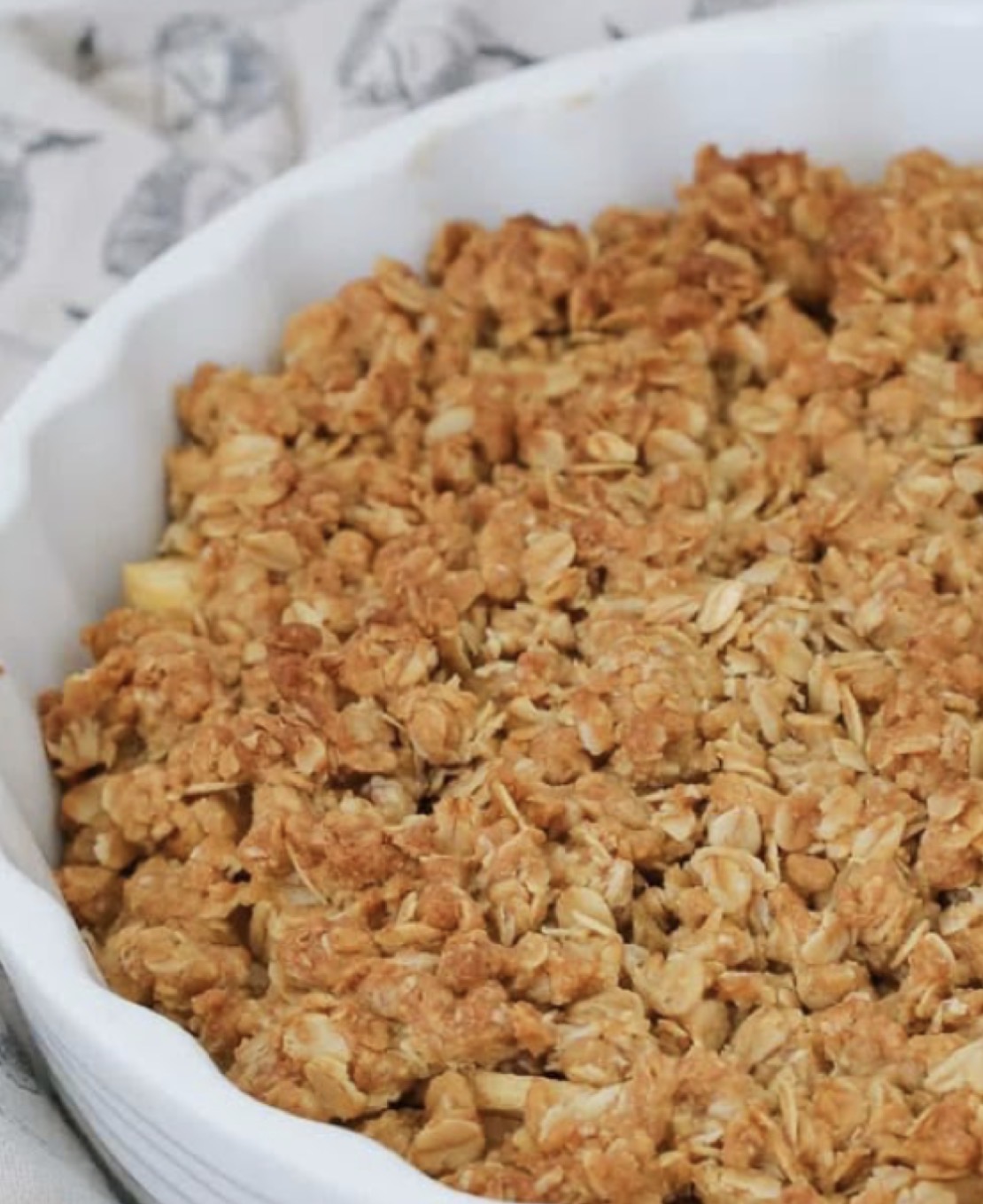 Apple Oat Crumble